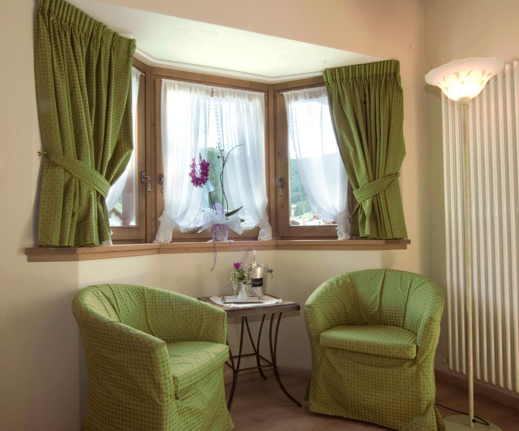Hotel Costanza Mountain Holiday Ливиньо Экстерьер фото