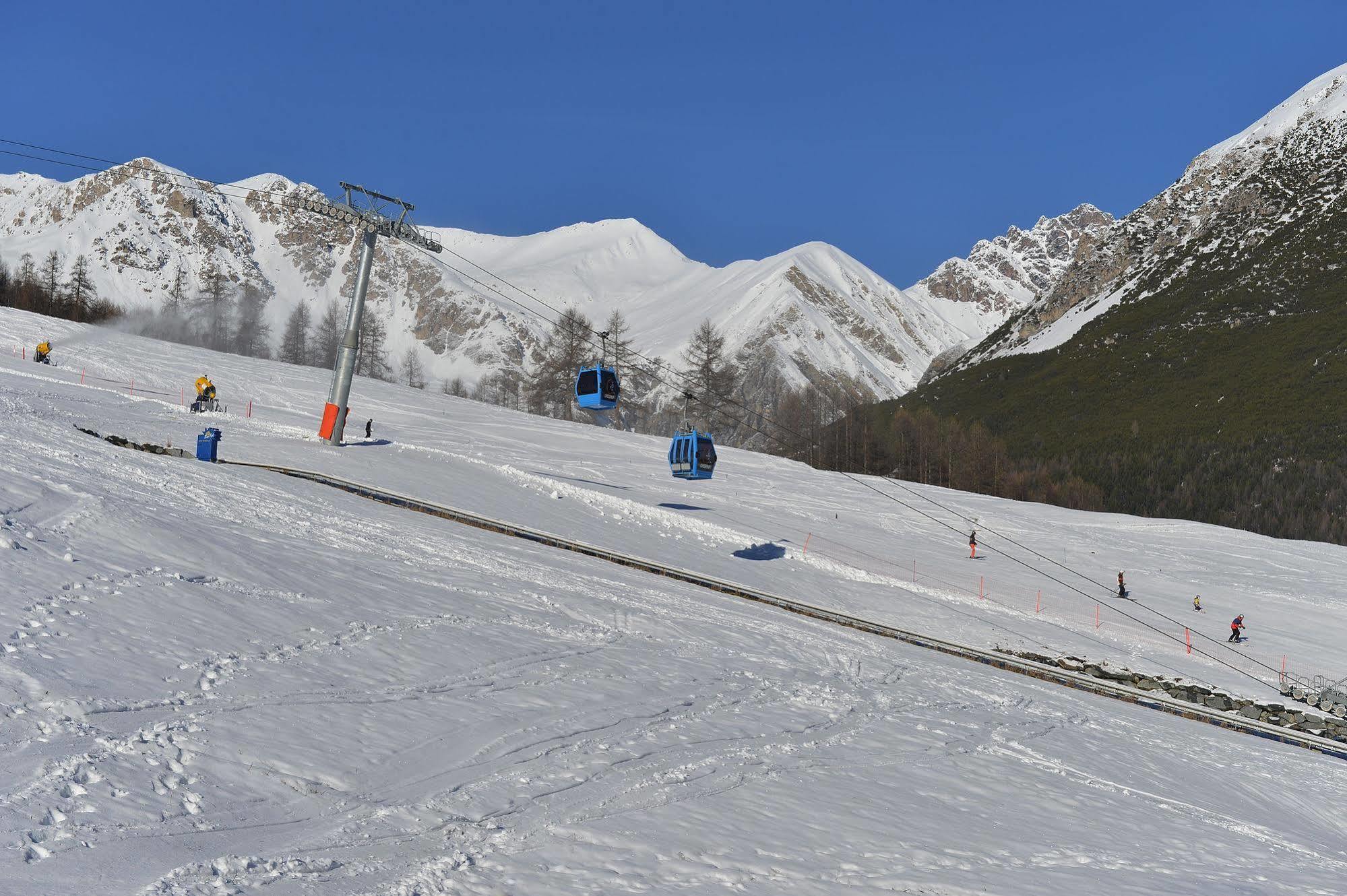 Hotel Costanza Mountain Holiday Ливиньо Экстерьер фото